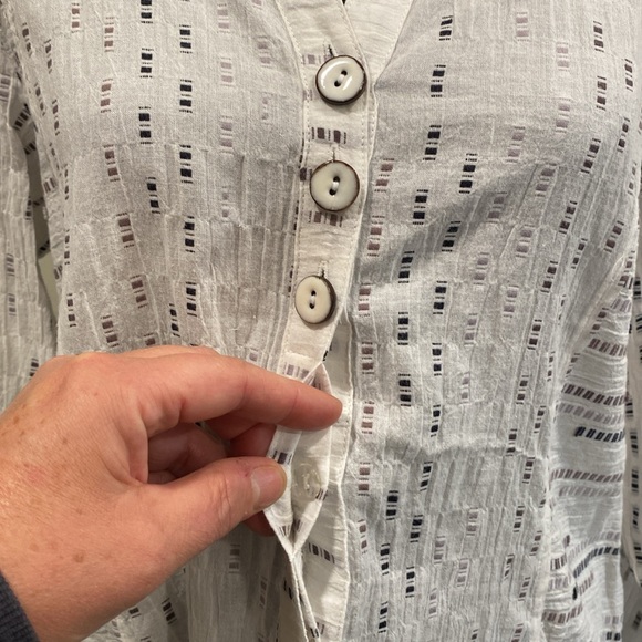 Habitat Button Front Tunic with Collar & Front Pockets in White & Shades of Gray - Picture 6 of 12
